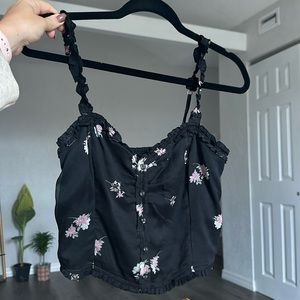 Black floral pattern crop top Abercrombie size small